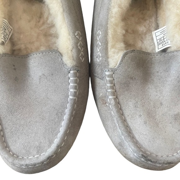 UGG Ansley Suede/Shearling Gray/Cream Moccasin Slippers - Picture 5 of 15
